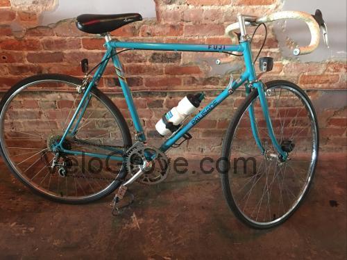 Fuji Palisade specs and reviews